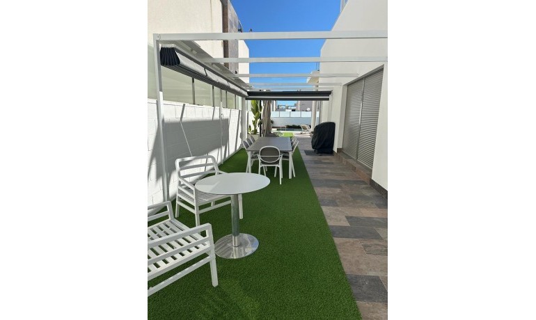 Revente - Villa -
Orihuela Costa* - Villamartin*