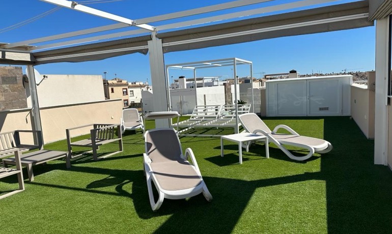 Revente - Villa -
Orihuela Costa* - Villamartin*