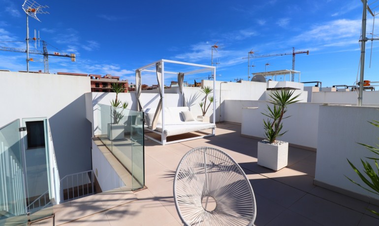 Herverkoop - Huis -
Benijofar* - Benijofar - Village