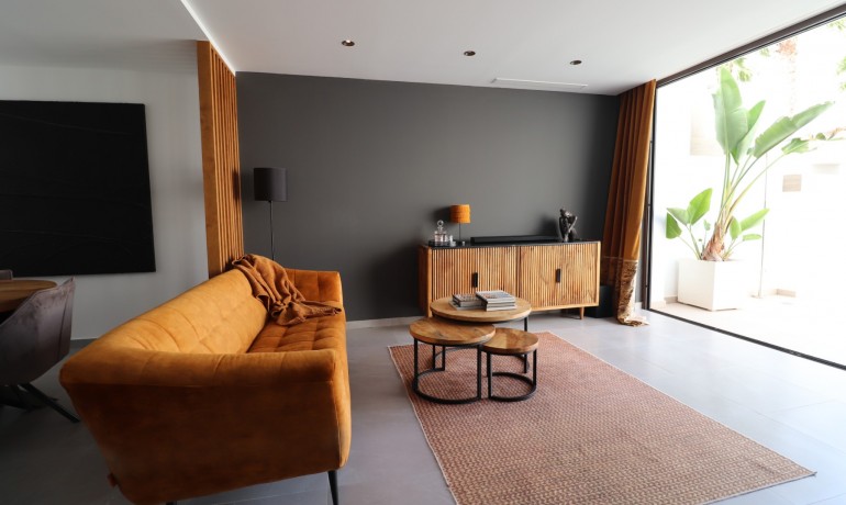 Herverkoop - Huis -
Benijofar* - Benijofar - Village