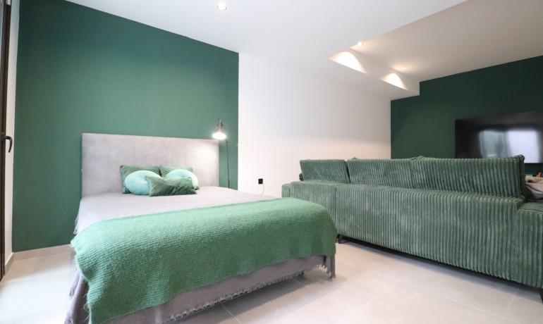 Herverkoop - Huis -
Benijofar* - Benijofar - Village