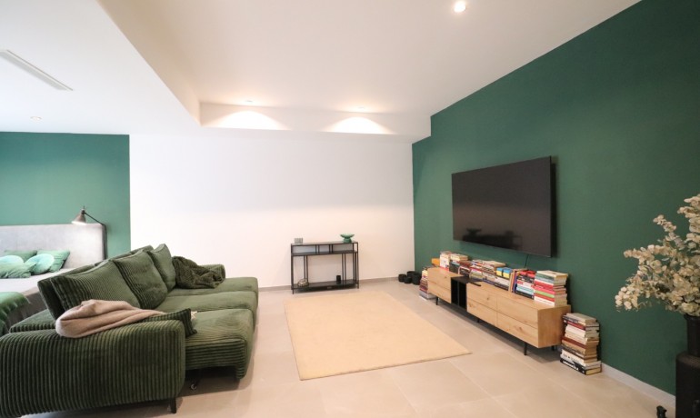 Herverkoop - Huis -
Benijofar* - Benijofar - Village