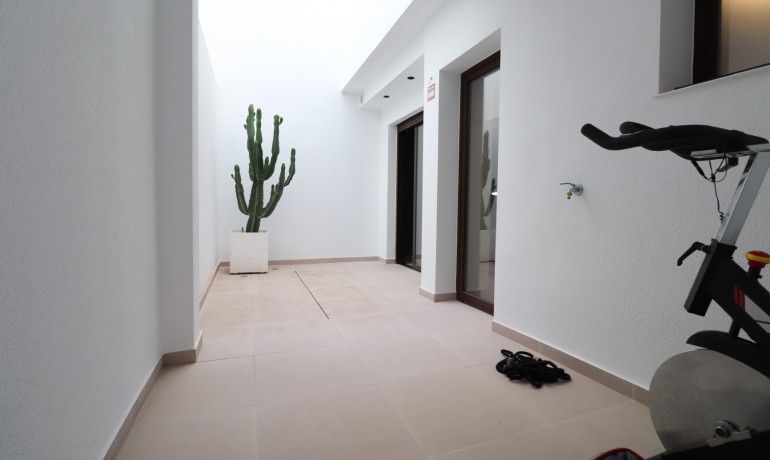 Herverkoop - Huis -
Benijofar* - Benijofar - Village