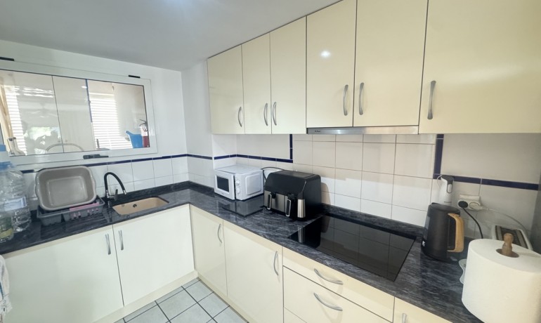 Revente - Appartement / Flat -
Playa Flamenca