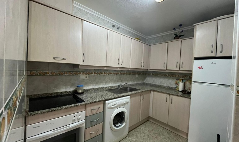 Herverkoop - Appartement / Flat -
Torrevieja* - La Mata