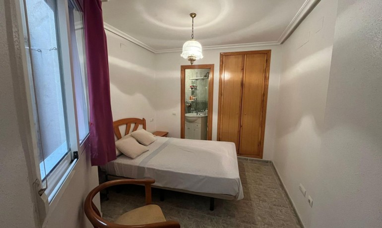 Herverkoop - Appartement / Flat -
Torrevieja* - La Mata