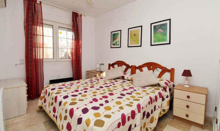 Herverkoop - Appartement / Flat -
Playa Flamenca