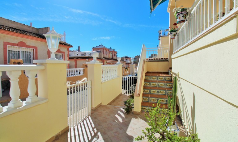 Herverkoop - Appartement / Flat -
Playa Flamenca