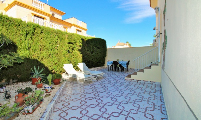 Herverkoop - Appartement / Flat -
Playa Flamenca