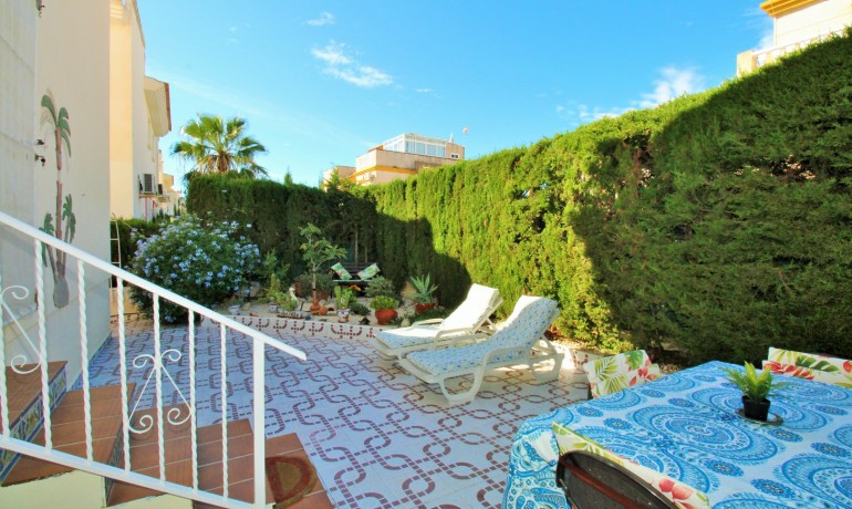 Herverkoop - Appartement / Flat -
Playa Flamenca