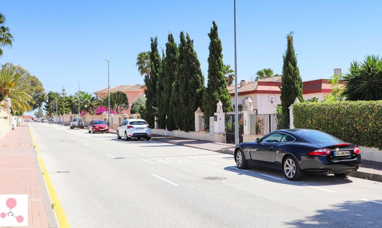 Nieuwbouw - Villa -
San Fulgencio - La Escuera