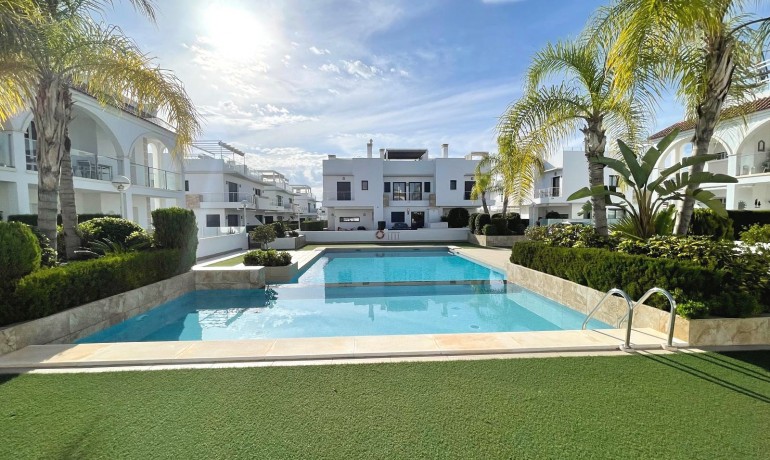 Herverkoop - Appartement / Flat -
Cuidad Quesada* - Doña Pepa