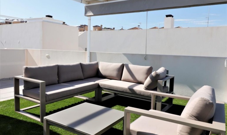 Revente - Villa -
Orihuela Costa* - Villamartin*