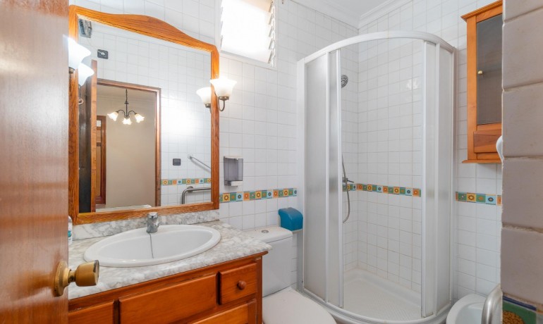 Herverkoop - Villa -
Torrevieja* - Los altos