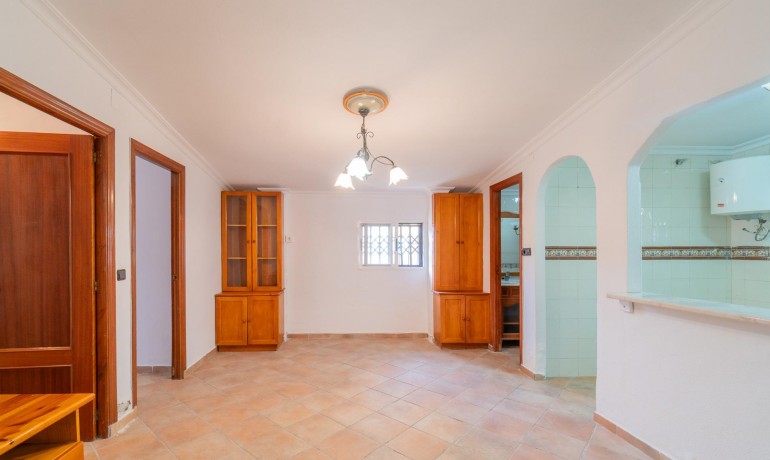 Herverkoop - Villa -
Torrevieja* - Los altos