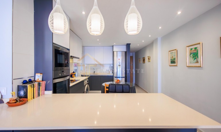 Herverkoop - Appartement / Flat -
Torrevieja* - Paseo maritimo