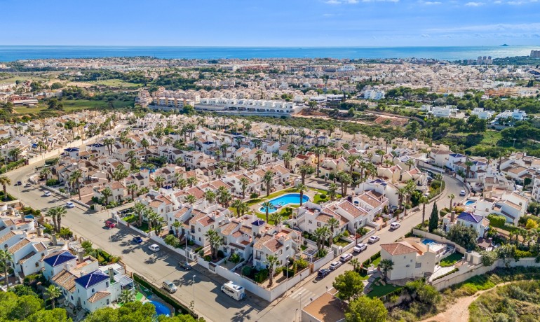 Herverkoop - Huis -
Orihuela Costa* - Los Dolses