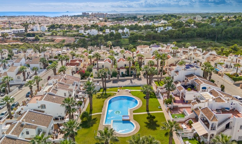 Herverkoop - Huis -
Orihuela Costa* - Los Dolses