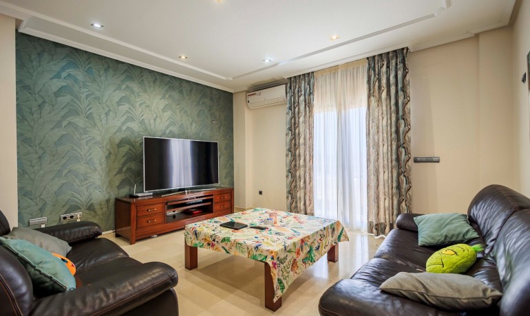 Revente - Villa -
San Isidro