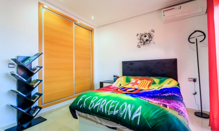 Revente - Villa -
San Isidro