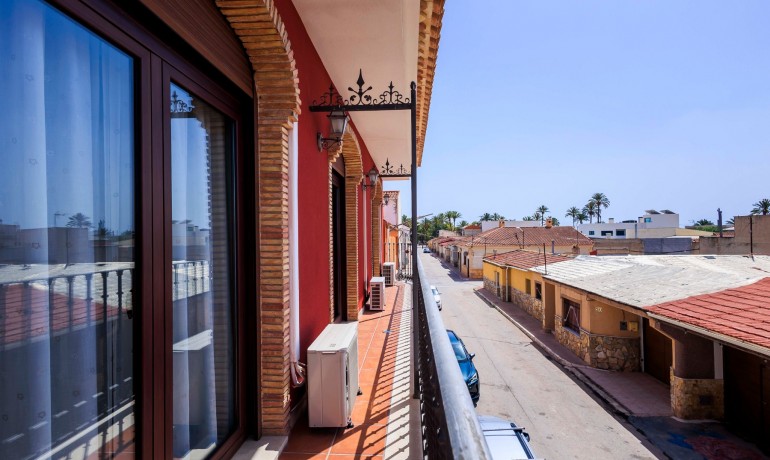 Revente - Villa -
San Isidro