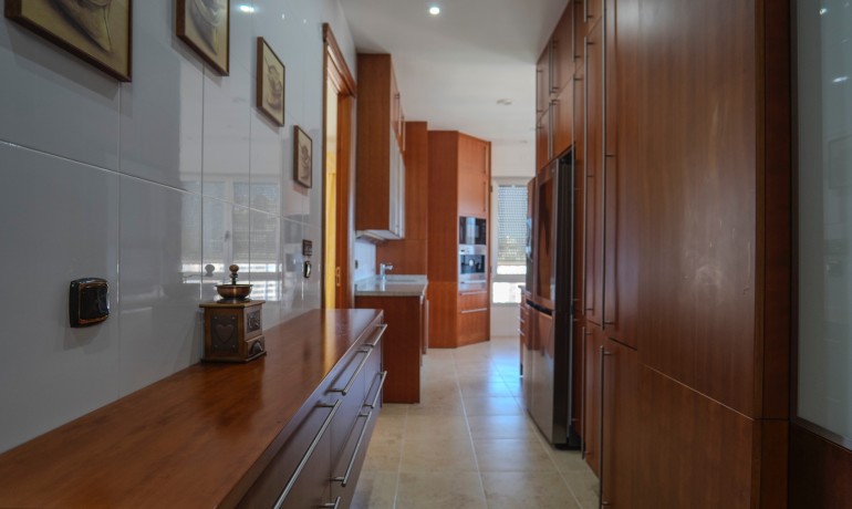 Sale - Apartment / Flat -
Benidorm