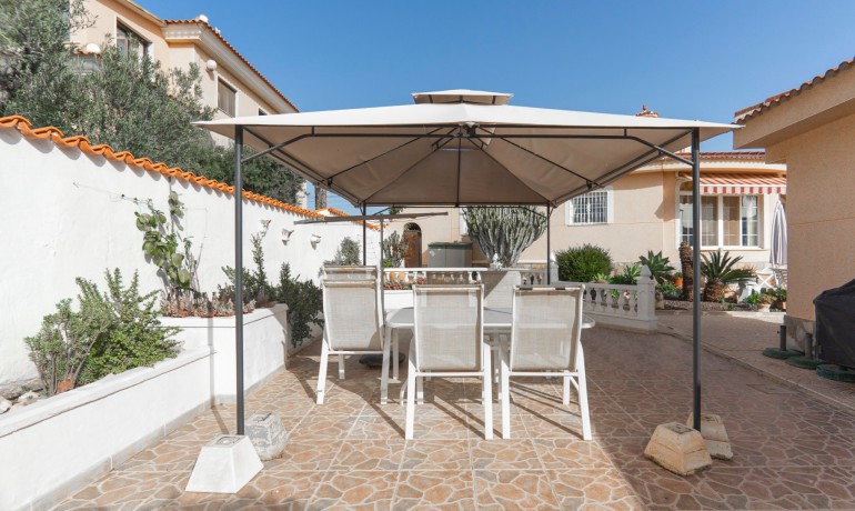 Herverkoop - Villa -
Cuidad Quesada* - Ciudad Quesada - Town