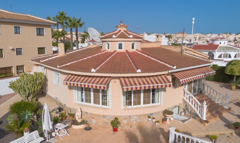 Herverkoop - Villa -
Cuidad Quesada* - Ciudad Quesada - Town