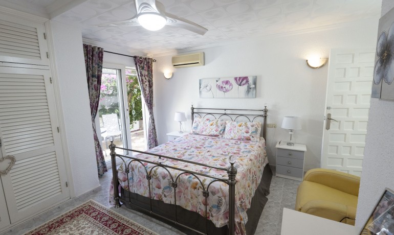 Herverkoop - Villa -
Torrevieja* - San Luis