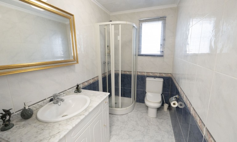 Herverkoop - Villa -
Torrevieja* - San Luis