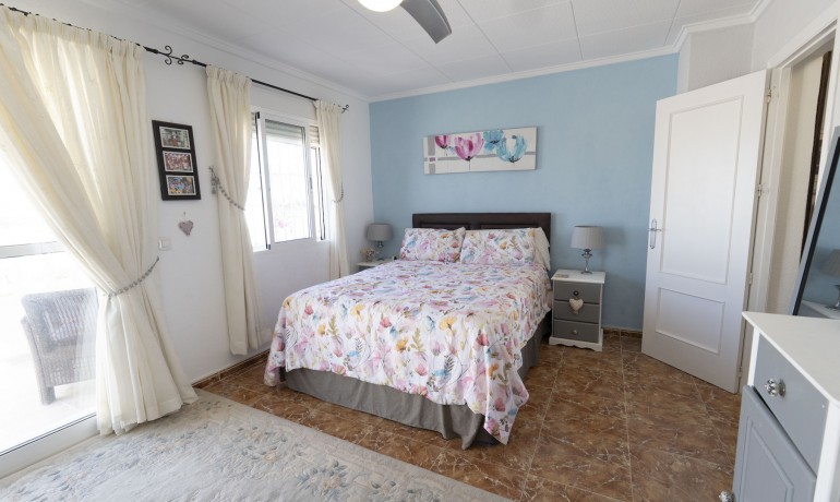 Herverkoop - Villa -
Torrevieja* - San Luis