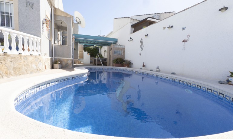 Herverkoop - Villa -
Torrevieja* - San Luis