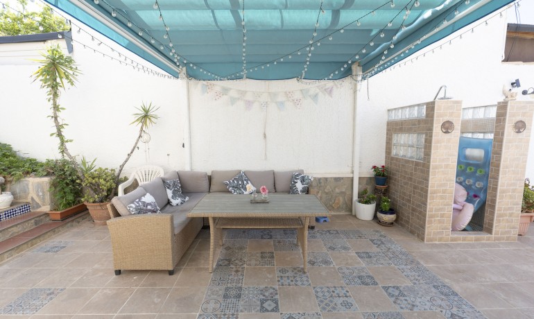 Herverkoop - Villa -
Torrevieja* - San Luis