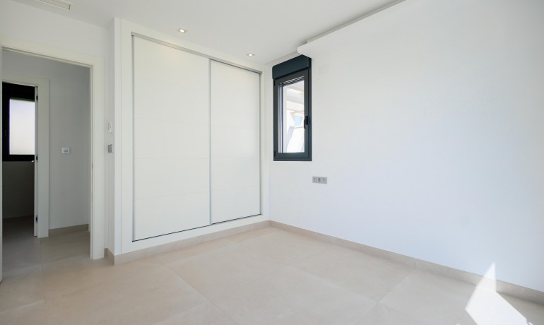 Herverkoop - Villa -
Torrevieja* - Los Balcones