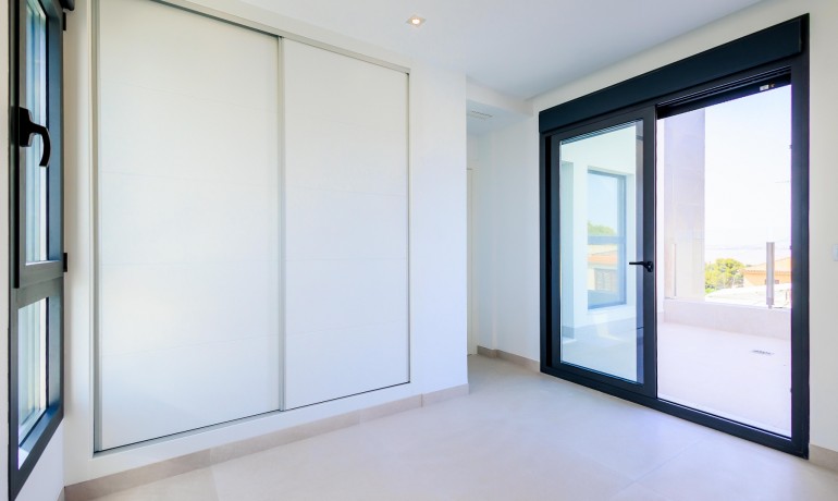 Herverkoop - Villa -
Torrevieja* - Los Balcones