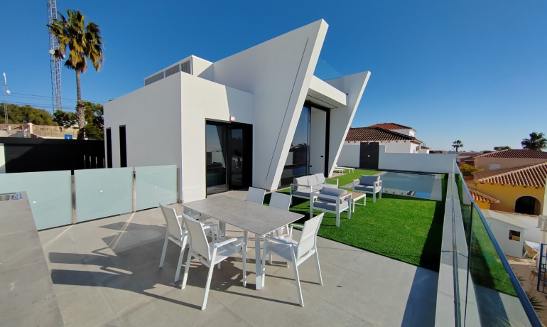 Herverkoop - Villa -
Torrevieja* - Los Balcones