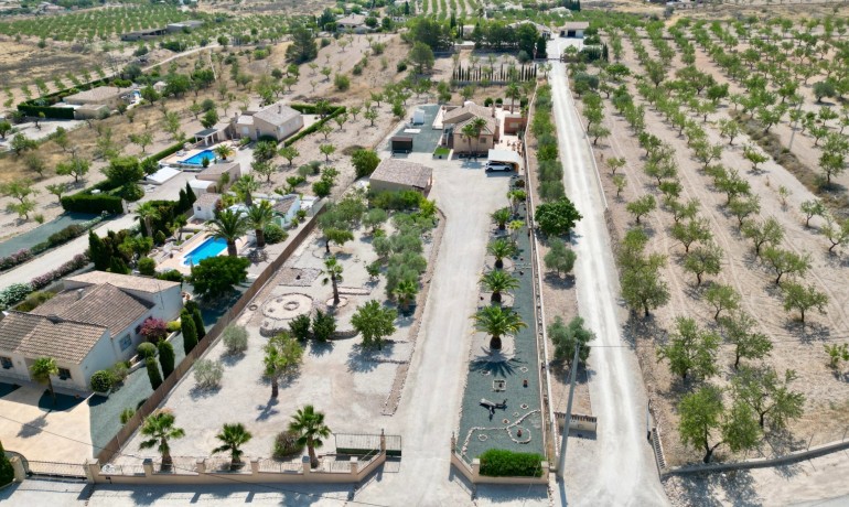 Herverkoop - Villa -
Hondon de los frailes - Hondon de los Frailes*