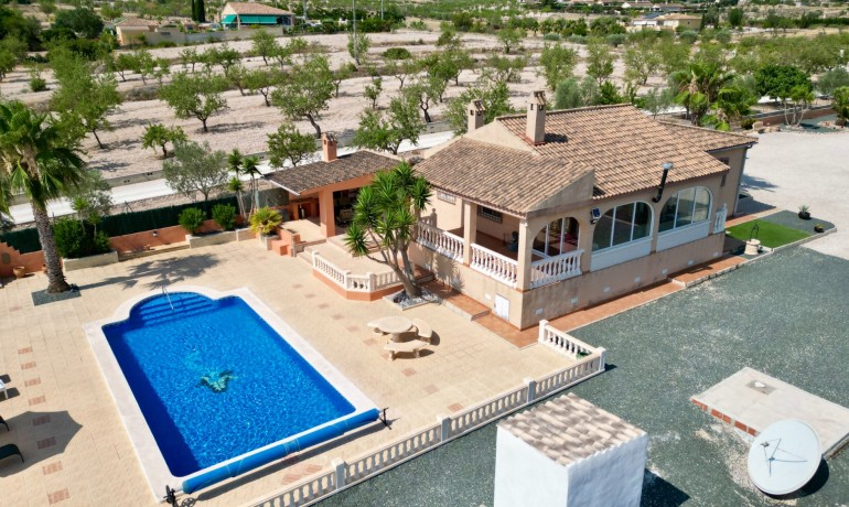 Herverkoop - Villa -
Hondon de los frailes - Hondon de los Frailes*