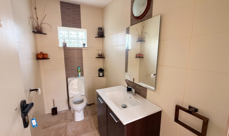 Herverkoop - Villa -
Hondon de los frailes - Hondon de los Frailes*