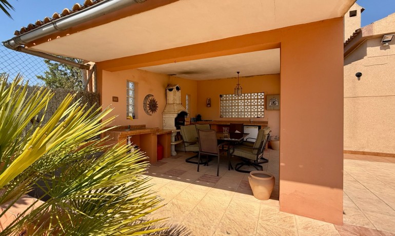 Herverkoop - Villa -
Hondon de los frailes - Hondon de los Frailes*