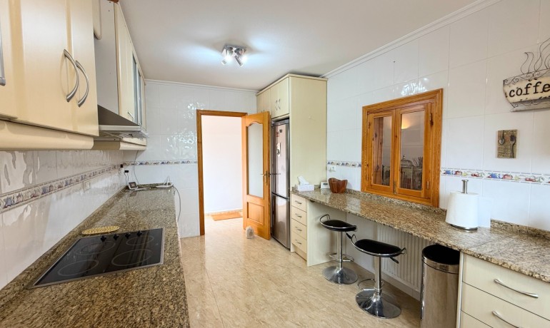 Herverkoop - Villa -
Hondon de los frailes - Hondon de los Frailes*