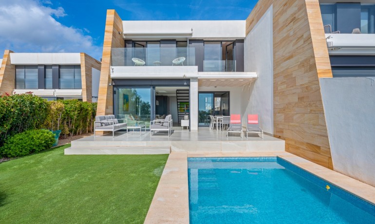 Herverkoop - Huis -
Orihuela Costa* - Los Dolses