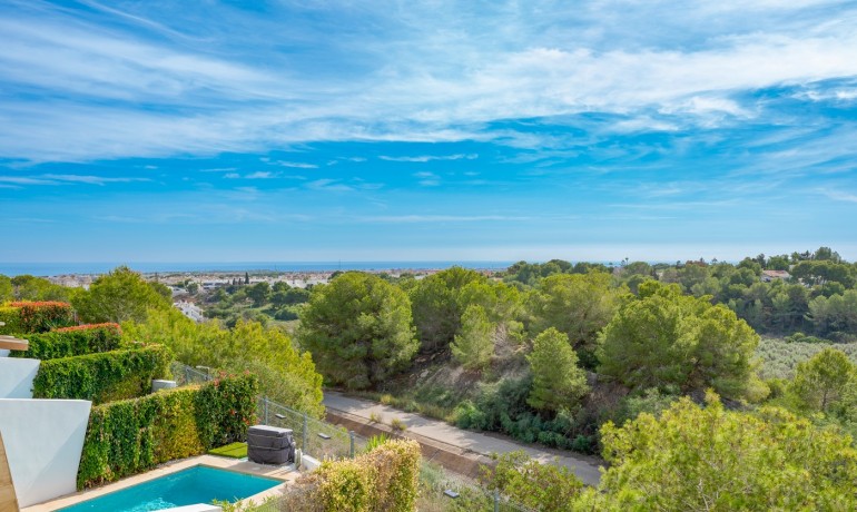 Herverkoop - Huis -
Orihuela Costa* - Los Dolses