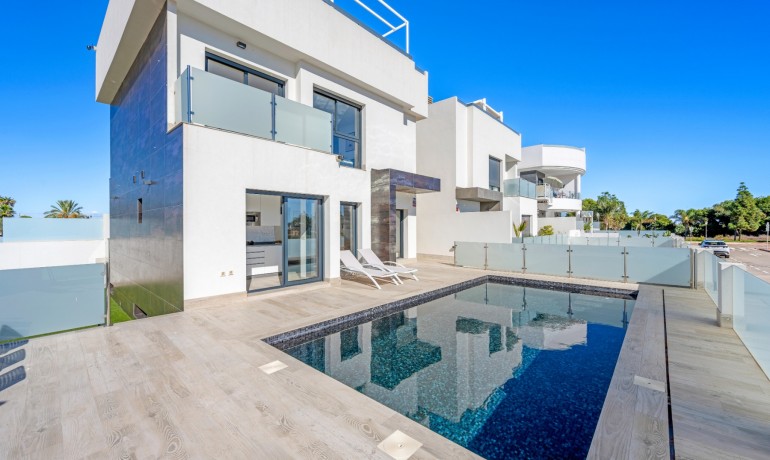 Herverkoop - Villa -
Los Alcázares* - Serena Golf