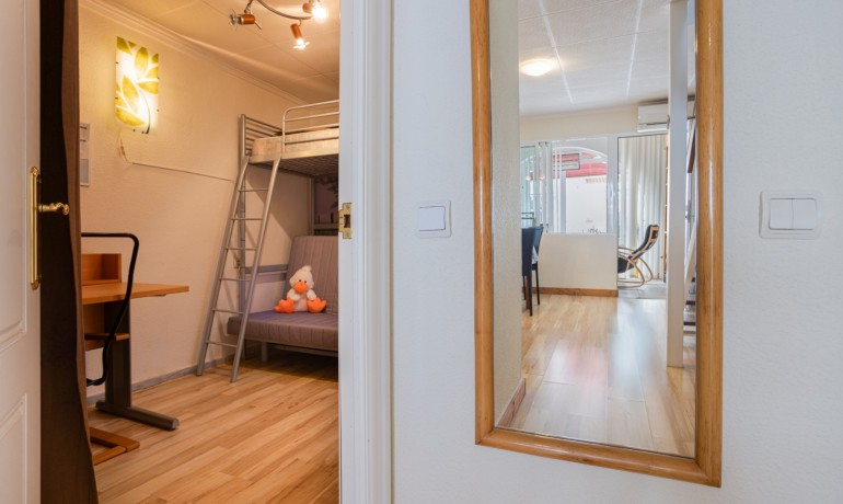 Herverkoop - Huis -
Torrevieja* - La Siesta