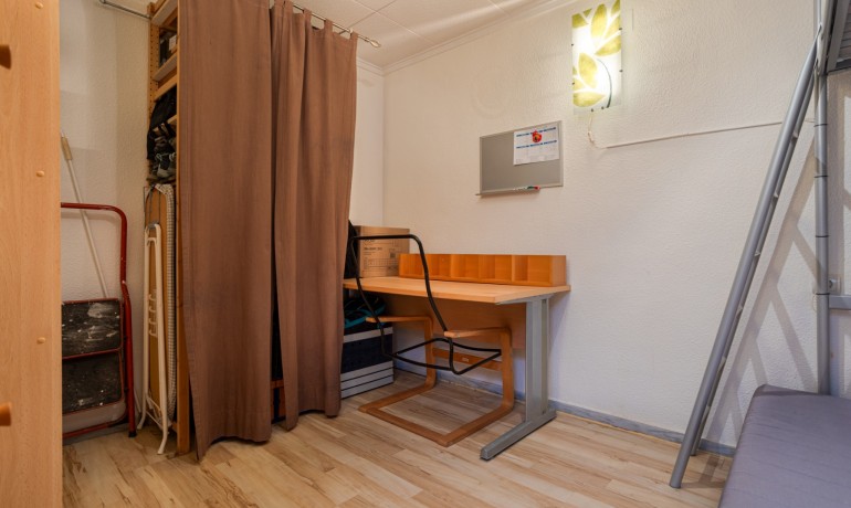 Herverkoop - Huis -
Torrevieja* - La Siesta