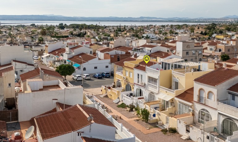Herverkoop - Huis -
Torrevieja* - La Siesta