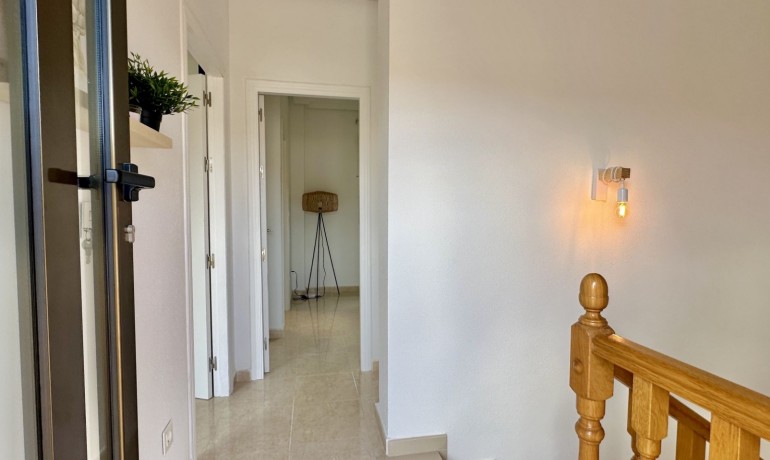 Herverkoop - Huis -
San Miguel de Salinas*