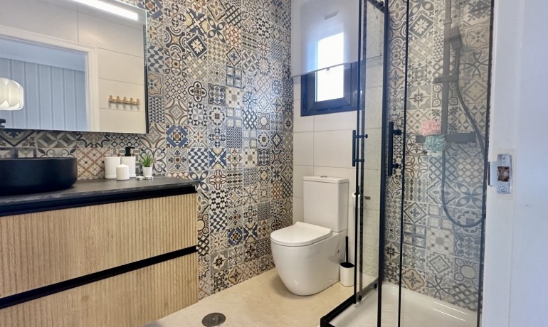 Herverkoop - Huis -
San Miguel de Salinas*