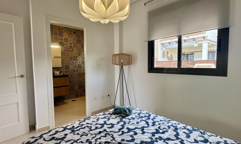 Herverkoop - Huis -
San Miguel de Salinas*